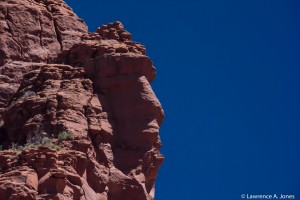 Grumpy Face Sedona, Arizona Nikon D7100, 18-300mm f/3.5-5.6 Lens 1/1000 sec at f/14, ISO 3200, 270mm
